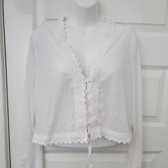 Free People Tops - Free People White / Blanc long sleeve top size M.